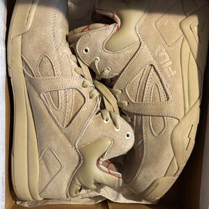 Fila Men's Beige High-Top Sneakers